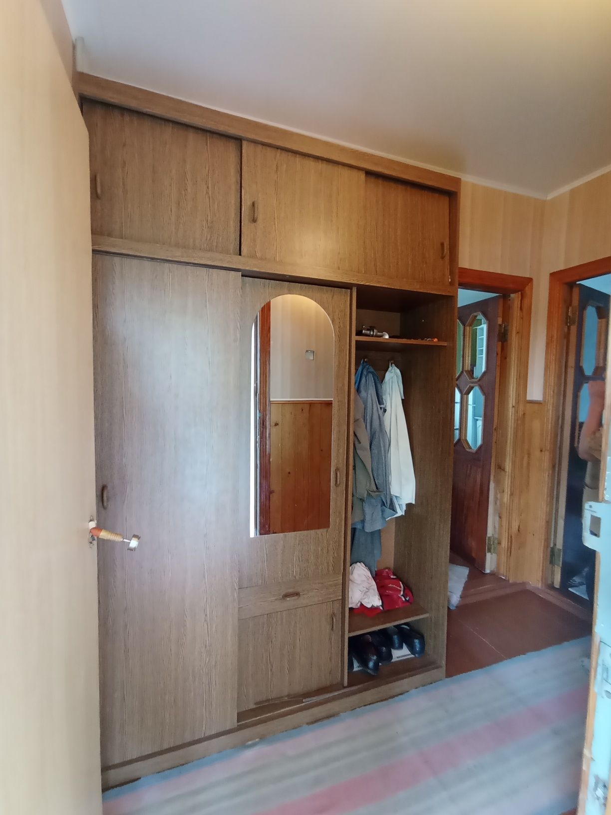 Продам капитальный дом дачу возле реки,газ, пляж