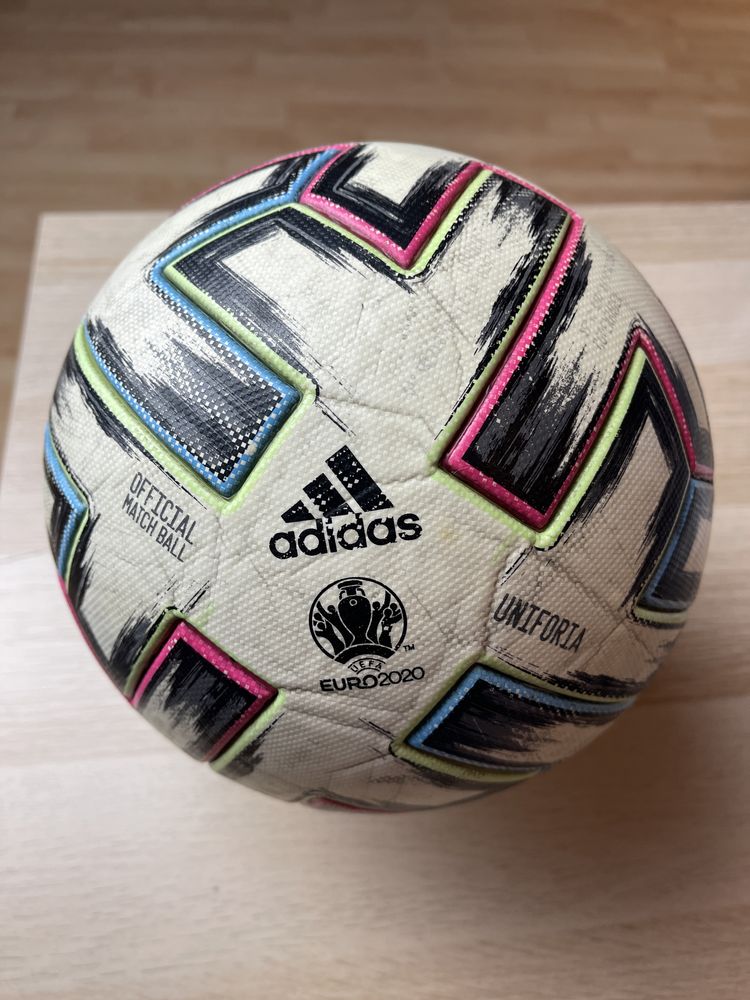 Piłka adidas uniforia 2020 omb official match ball