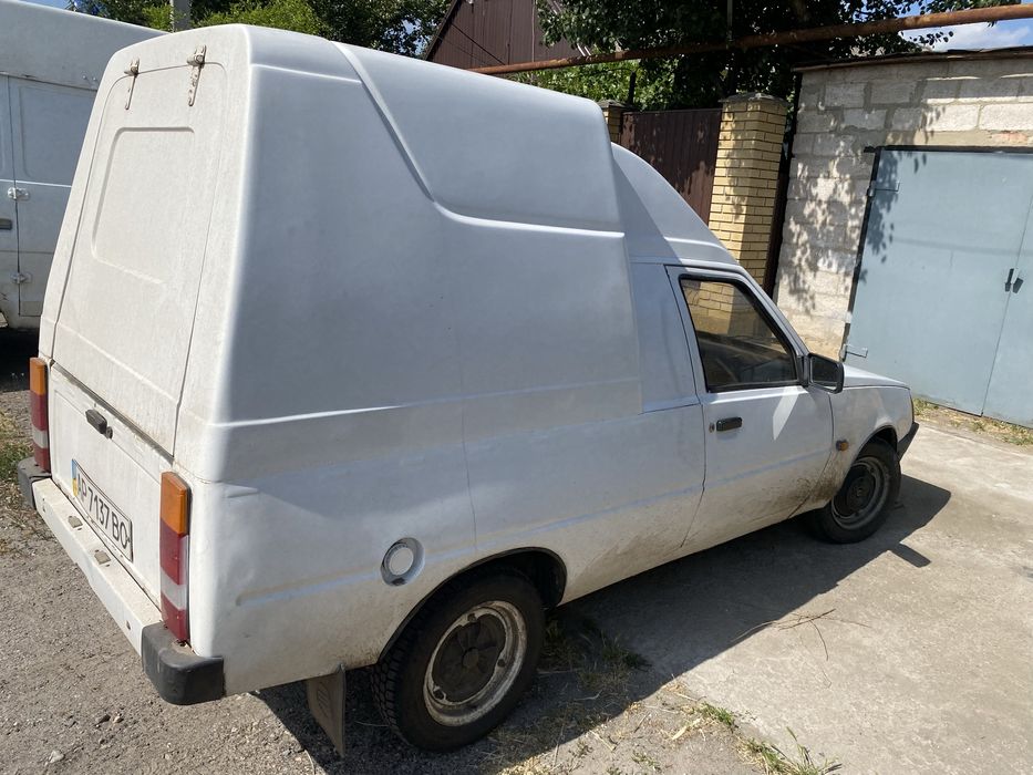 Продам  таврия пикап 110557 2000г газ/бензин карбюраторная .