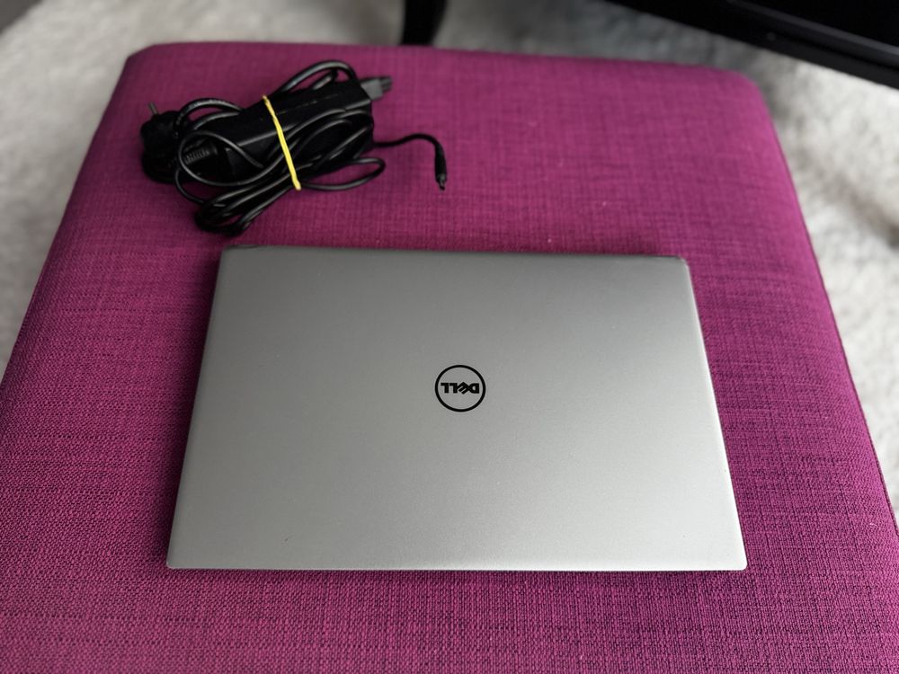 Ноутбук DELL XPS 13 9360 i7-7200U