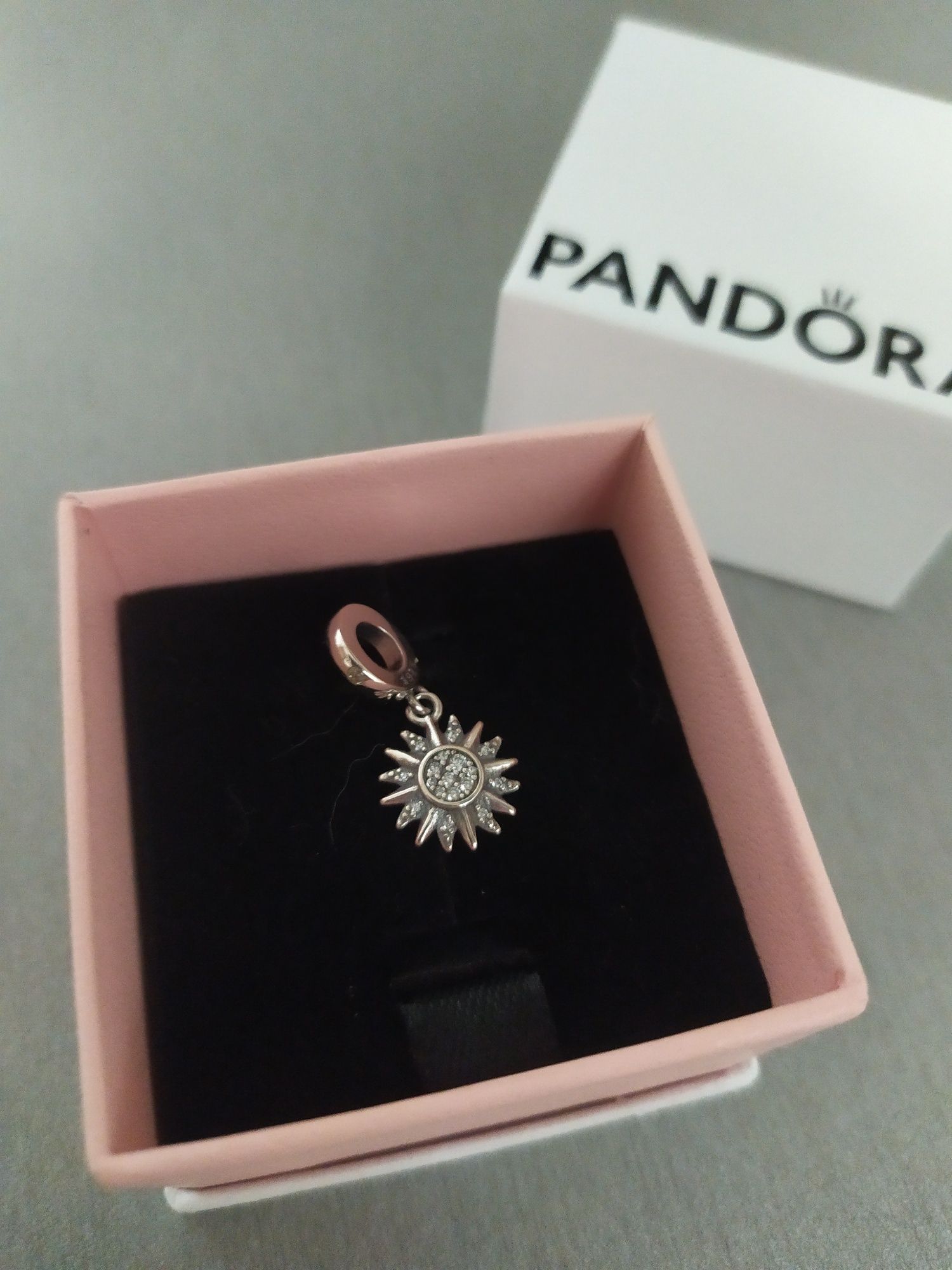 Charms zawieszka S925 słońce do Pandora Moments nowe wiszący prezent