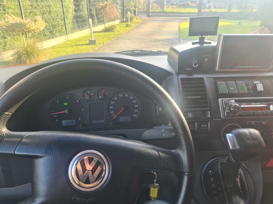 Ambulans, karetka,Volkswagen T5, 2006,