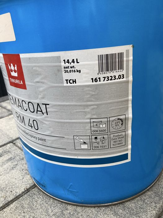Sprzedam farbe sika Cor. 4 sztuki  i temacota rm 40