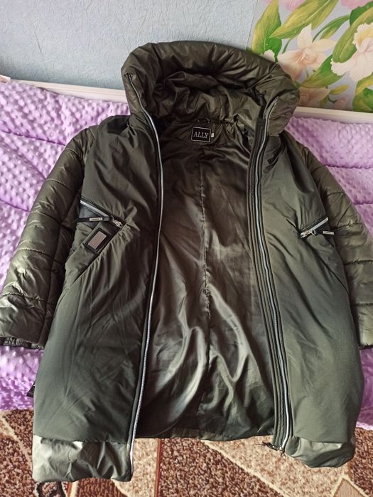 Курточка, пальто, пуховик зимовий