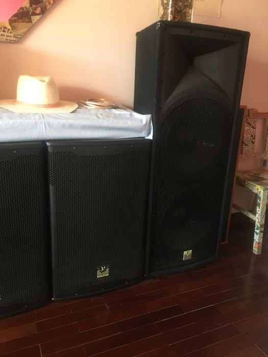 Colunas de Som Profissionais