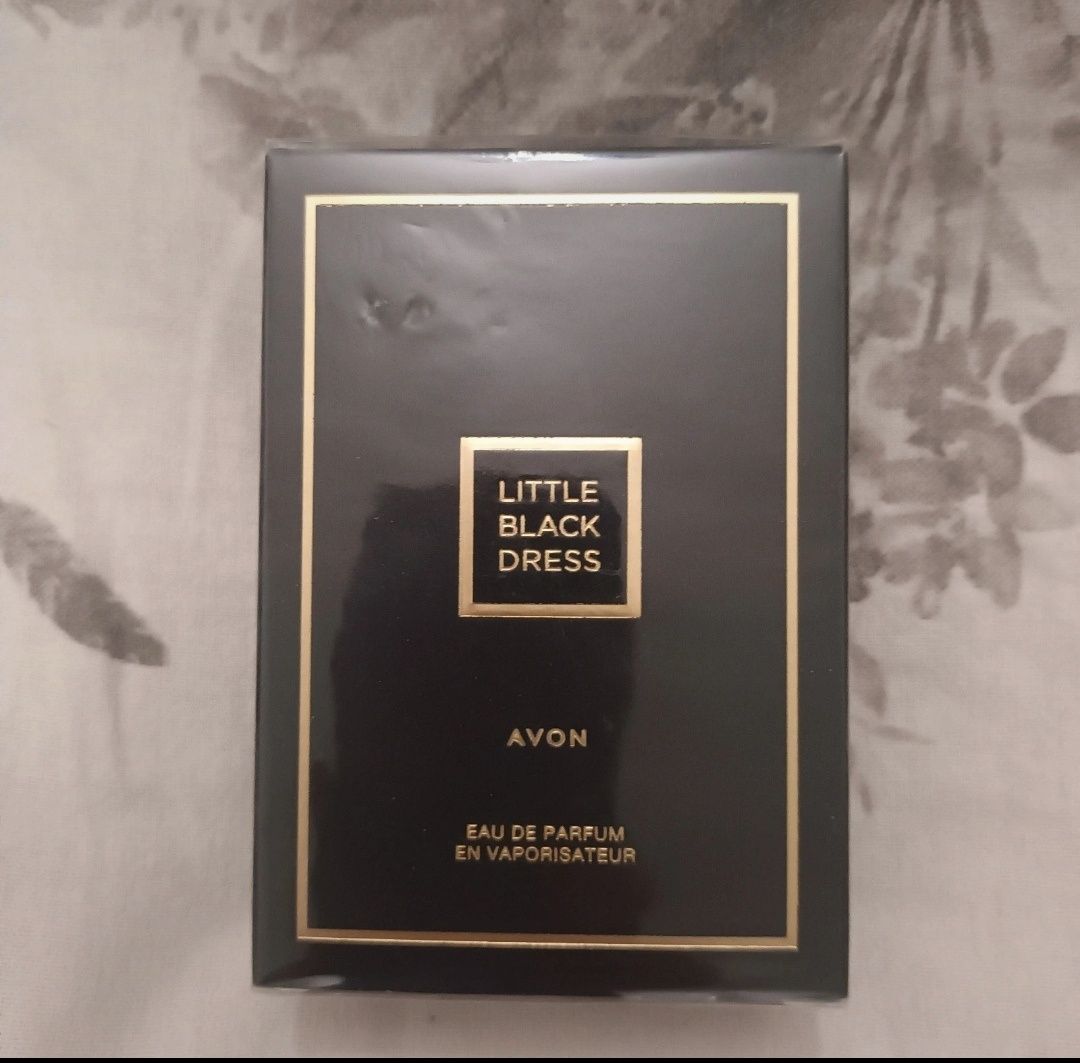 Little black dress - perfumy avon