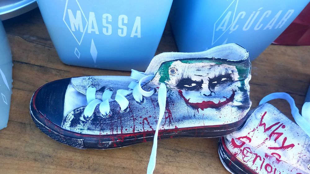 Tenis Joker pintados a mão