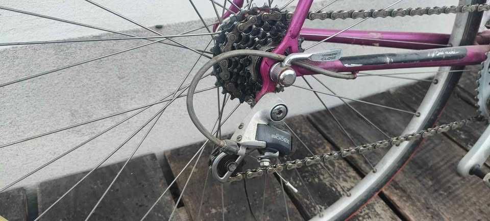 the pure pleasure of cycling a Bianchi