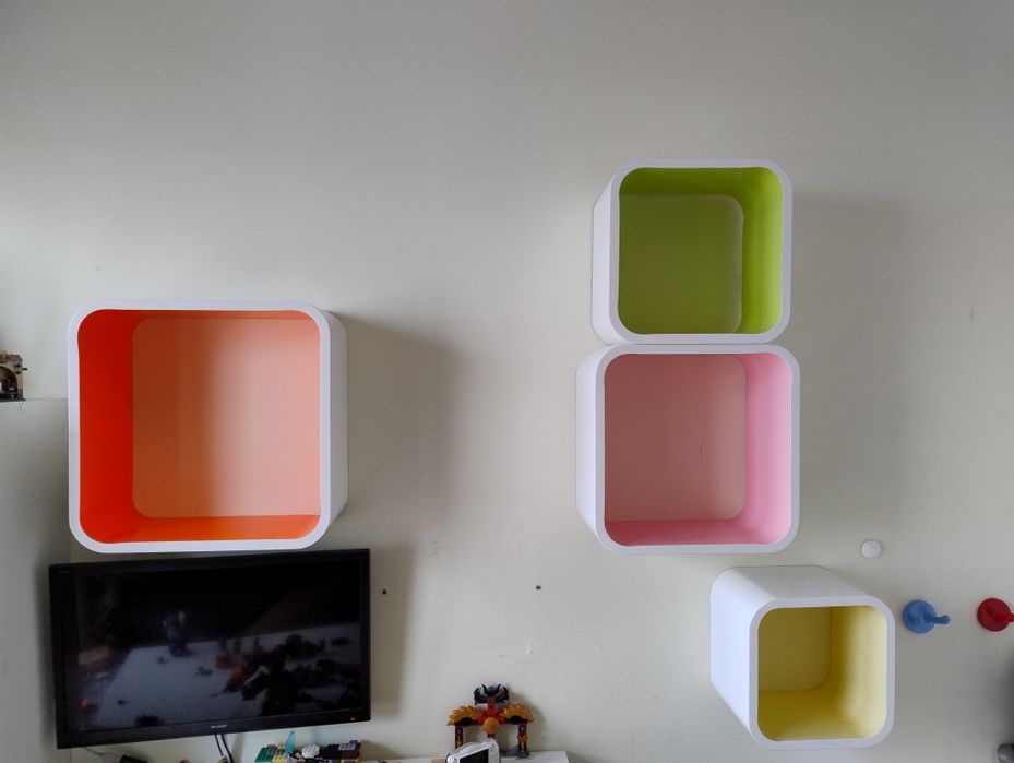 Szafki wiszące białe połysk kolorowe otwarte cube 4szt komplet