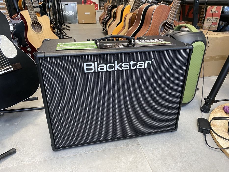 Blackstar ID Core 150 - wzmacniacz gitarowy 150W Efekty + Footswitch