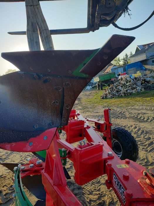 Pług 4 skibowy obrotowy euro masz kverneland nowy po pokazowy