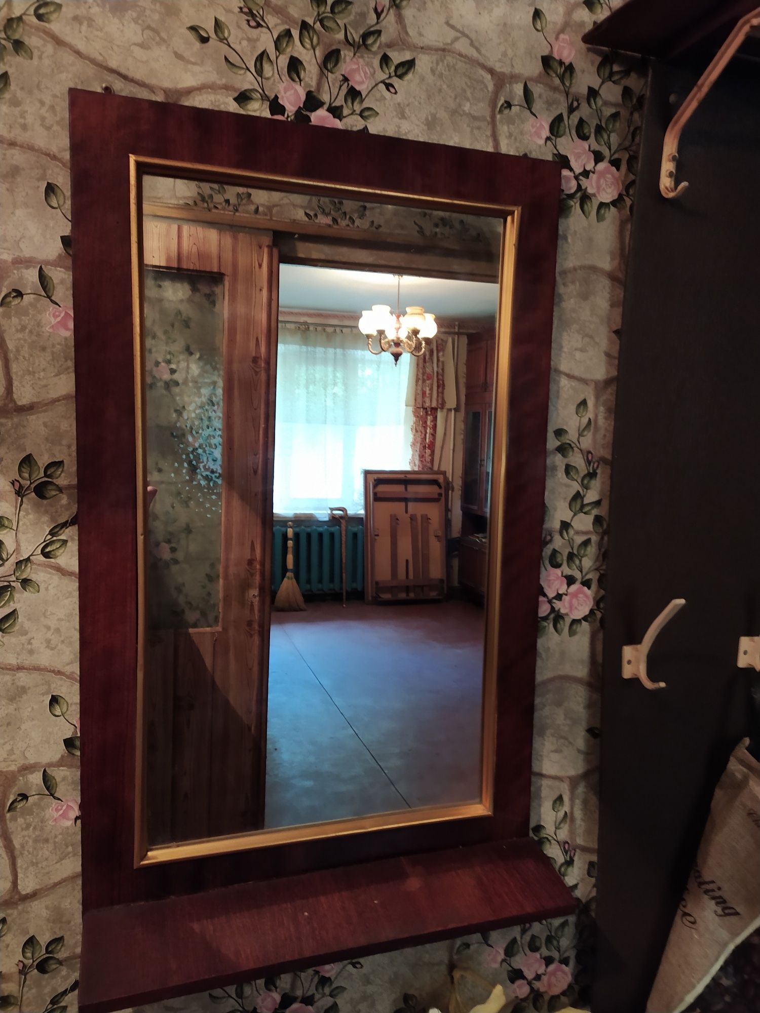 Зеркало в прихожую