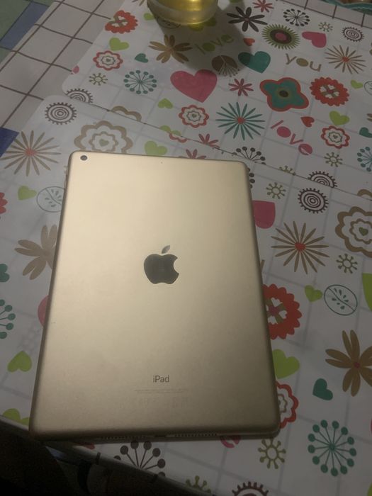 Ipad 5 white gold 32gb wifi