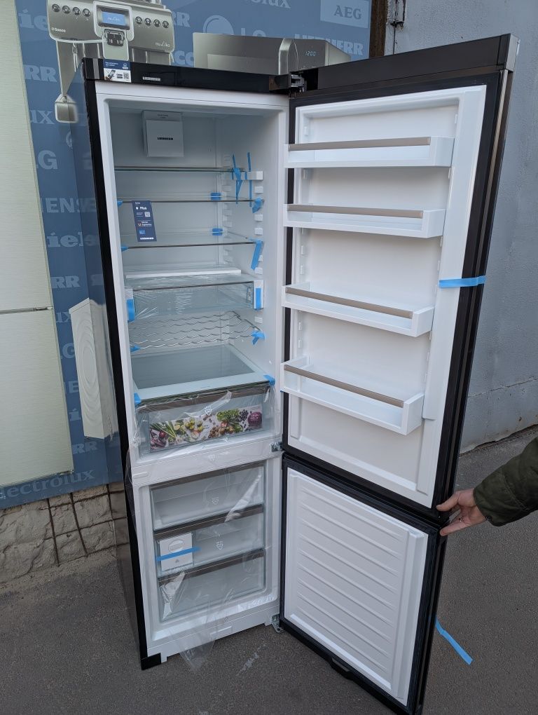 Холодильник Liebherr НОВЫЙ! NoFrost