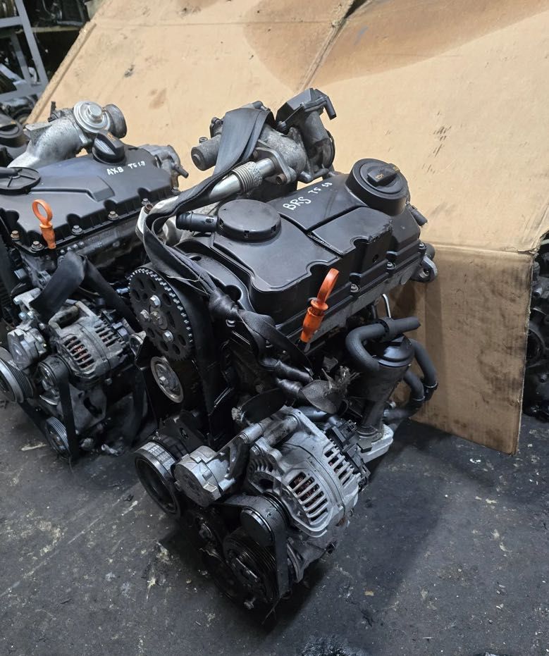 Silnik + wtryski Transporter T5 1.9 TDI AXB AXC BRS  105KM