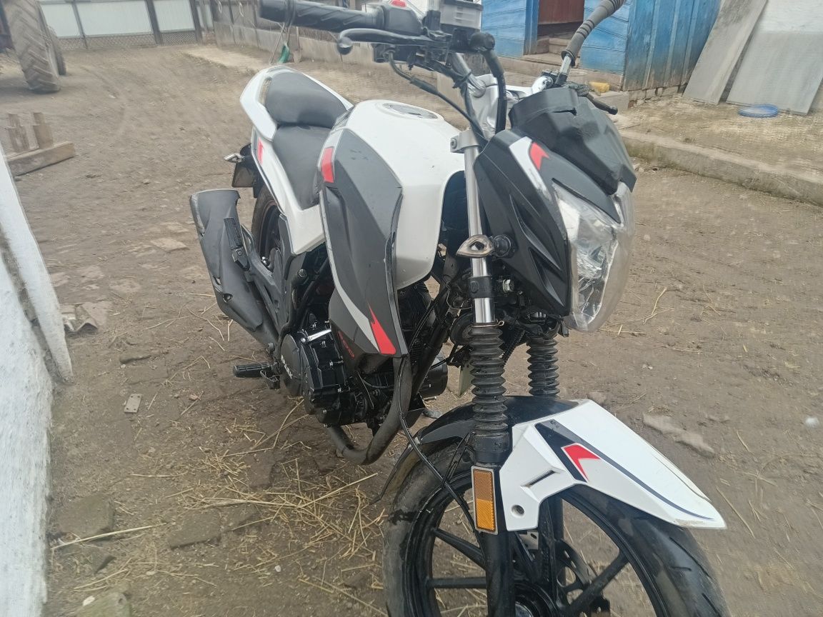 Мотоцикл Спарк200 р28