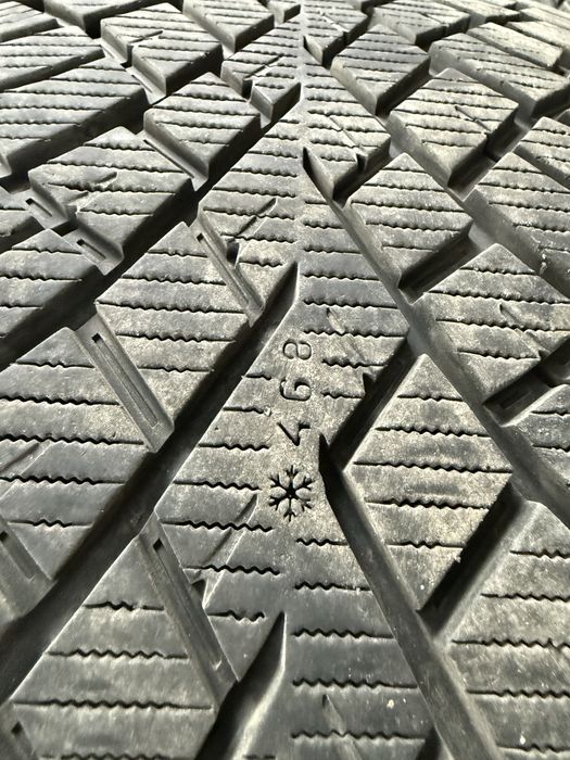 Зимові шини Nokian Hakkapelitta R5 SUV 275/40/R22