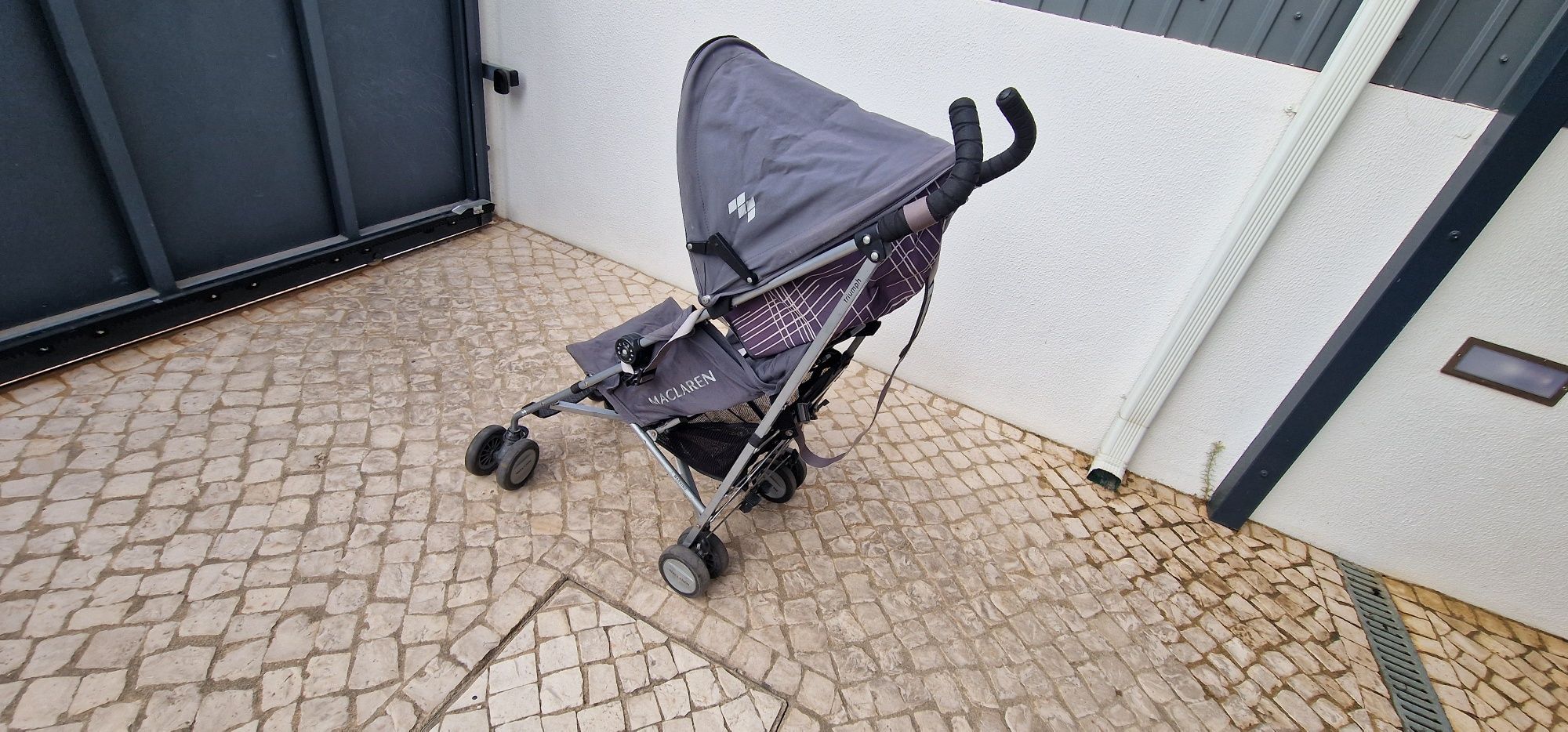Carrinho passeio criança