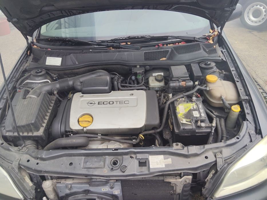 Opel astra a gasolina barato com revisão em dia...ar condici Umdono