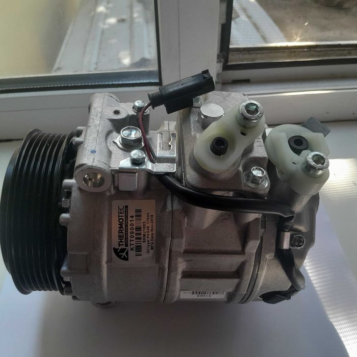 Компрессор кондиционера на автомобиль Мерседес