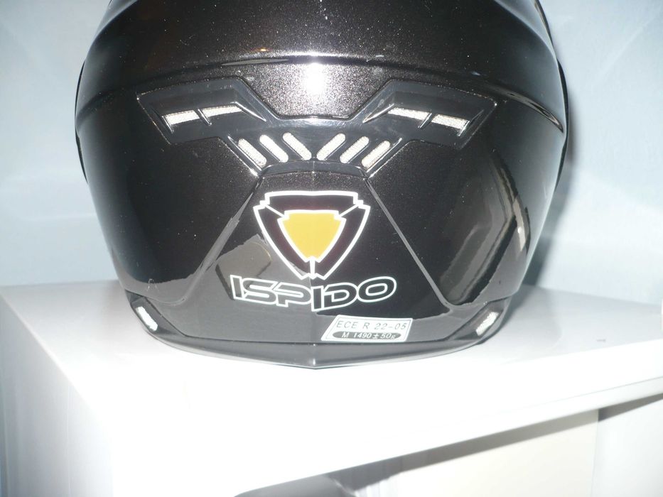 Kask ISPIDO, mało używany przez dziewczynę.