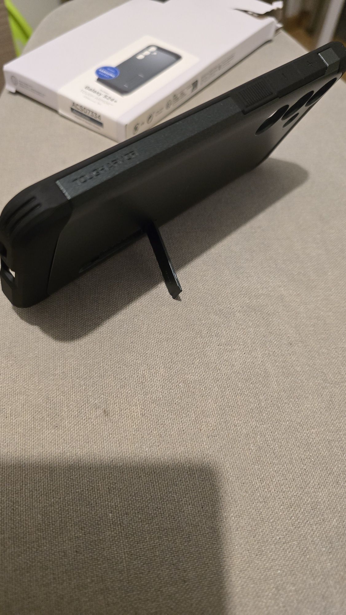 Capa Samsung Galaxy s24 plus (spigen)