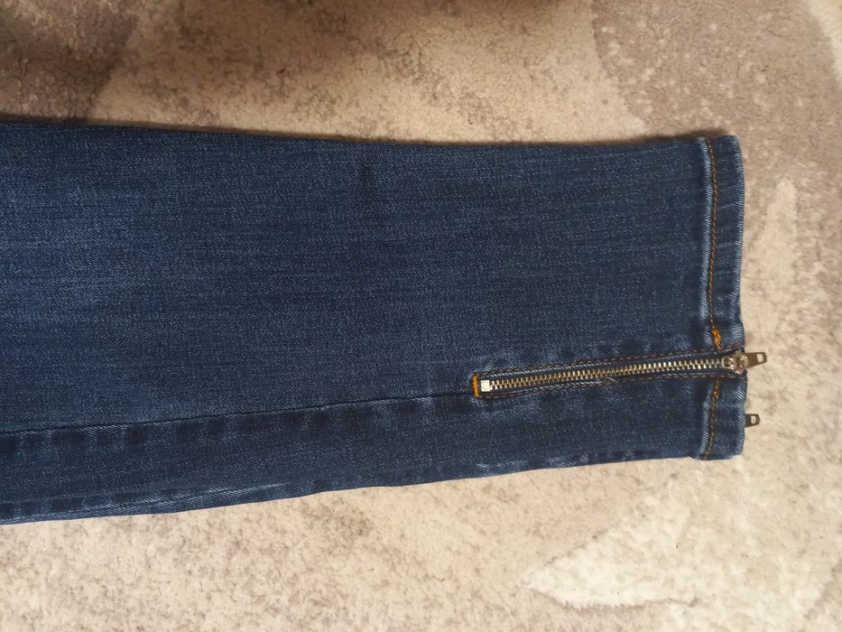 Джинси для вагітних