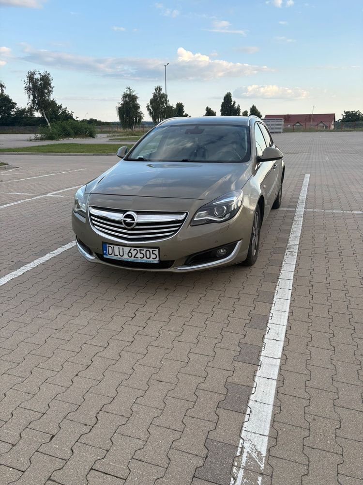 Opel Insignia 2.0 CDTI 120 KM Kombi Bogate wyposażenie