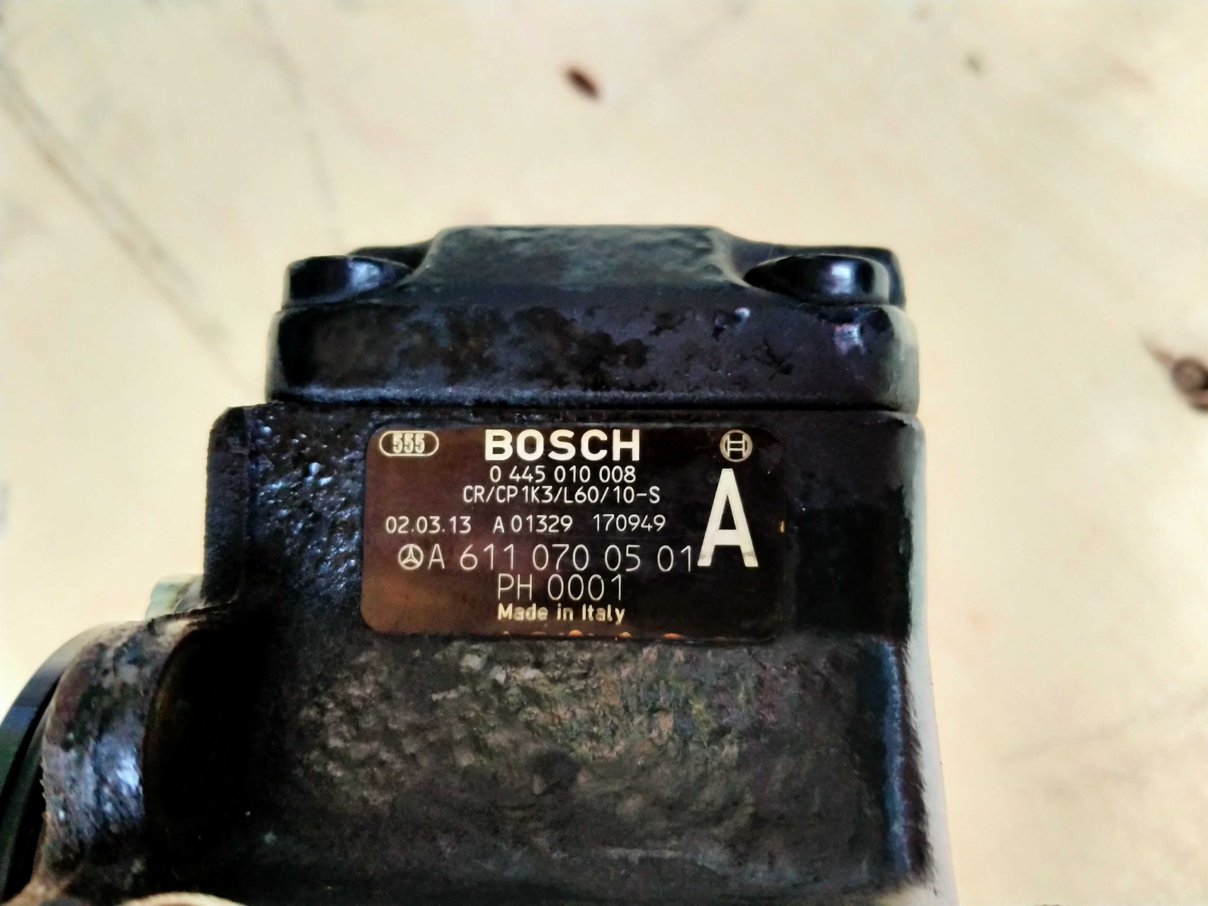 ТНВД Топливный насос  W202 W203 W210 Sprinter 2.2 CDI 0445010008