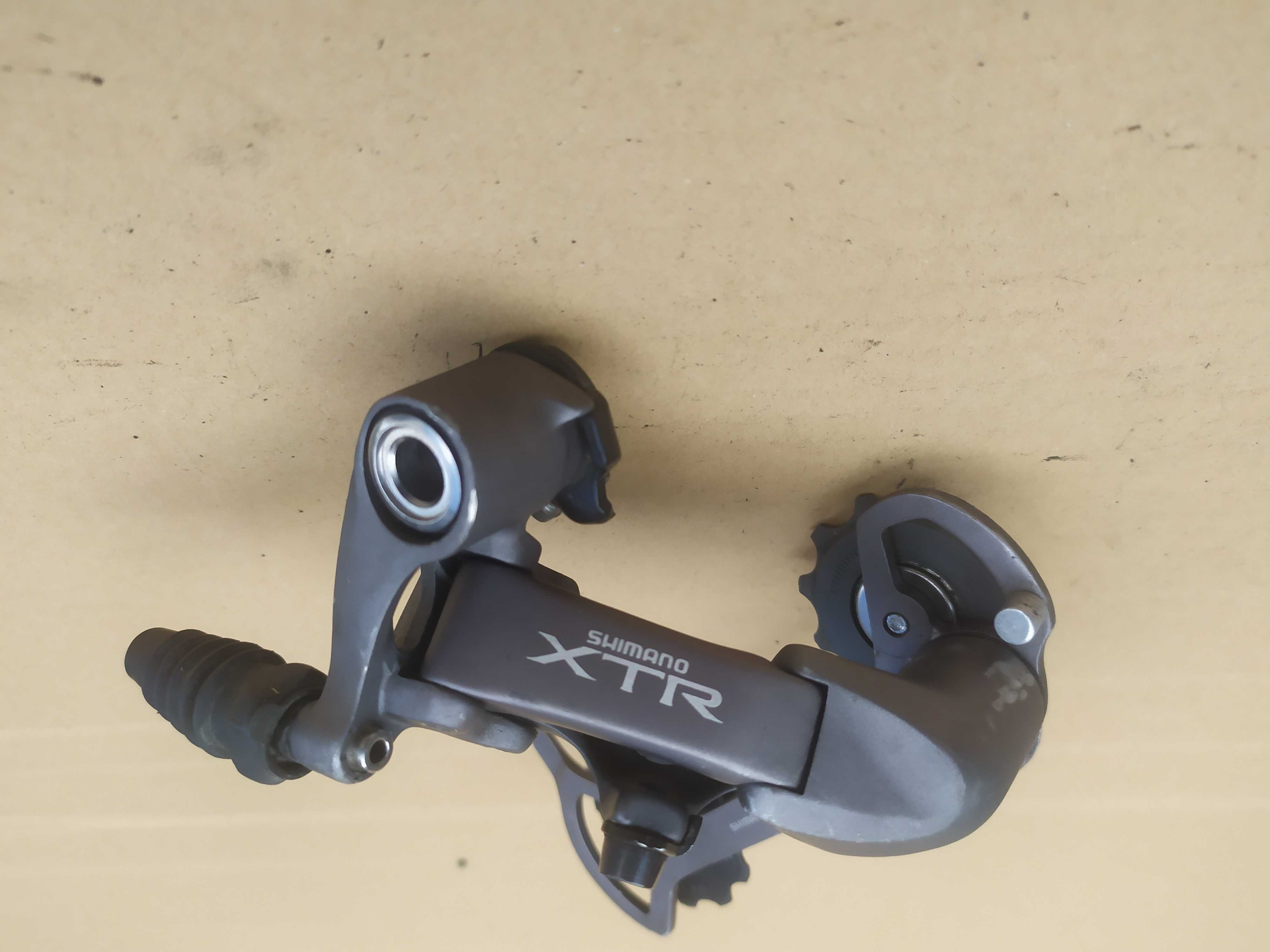 Przerzutka Tylna Shimano Deore XTR RD-M953 Odwrotna Sprężyna
