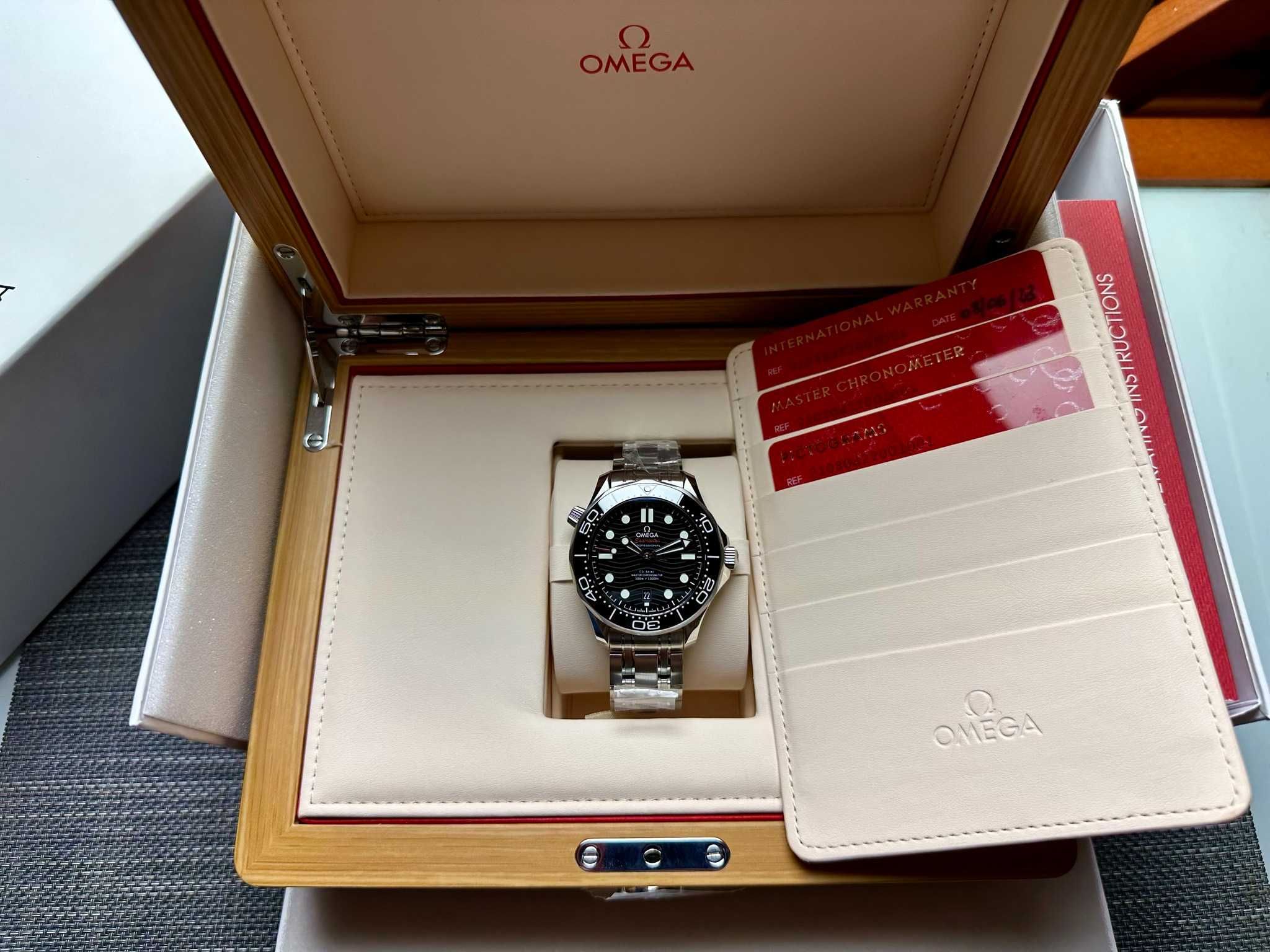 Omega Seamaster Diver 300M Master Cronometer 42 mm Black