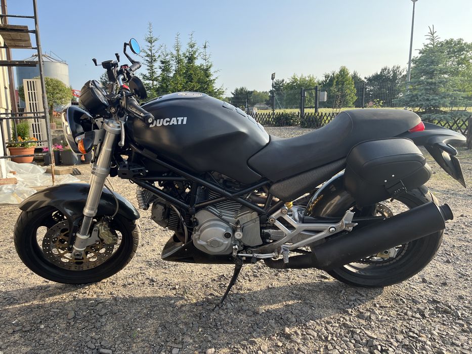 Ducatti Monster 750