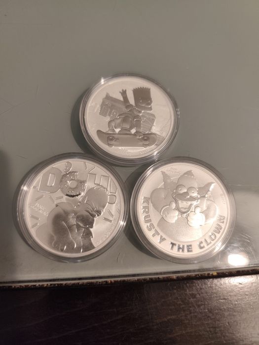 Srebrne monety z serii Simpson