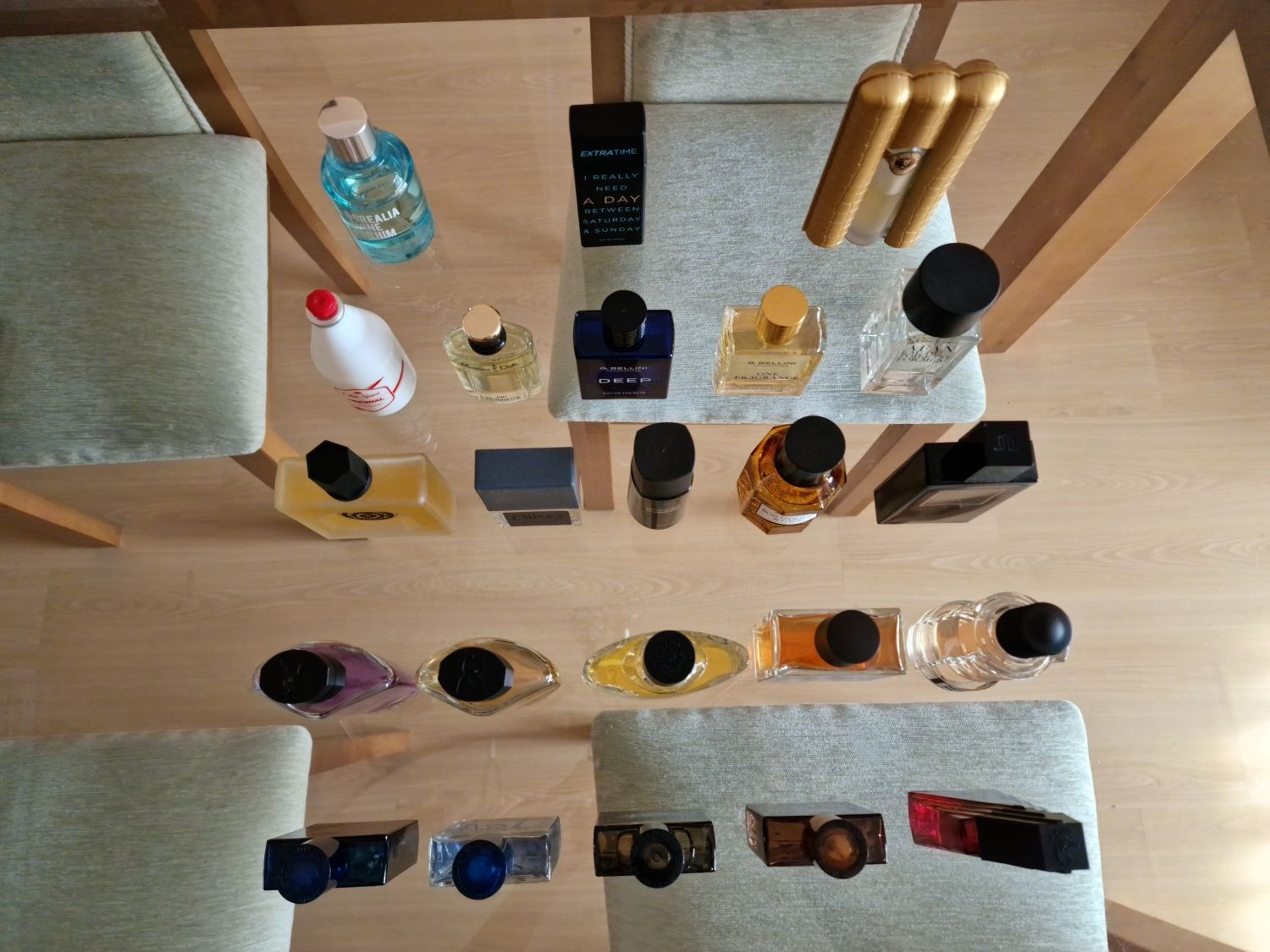 26 perfumes de várias marcas