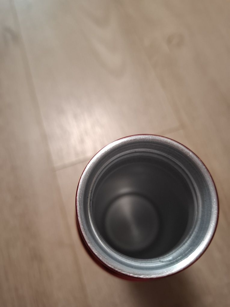 Бутылка для воды с карабином