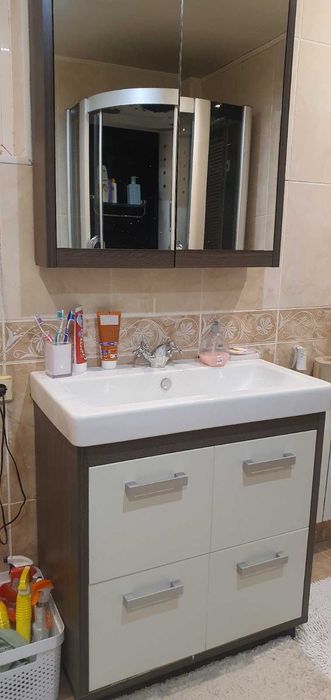 Продам меблі для ванної кімнати