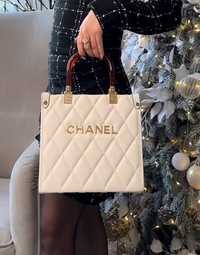 Нова сумка в стилі Chanel