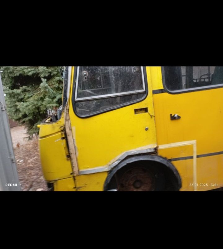 Богдан 092 документи впорядку