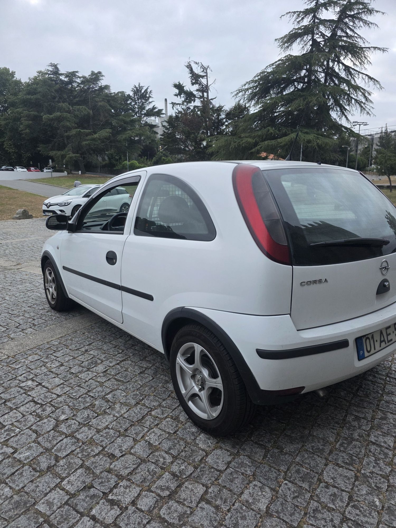 Opel Corsa C 1.3 comercial