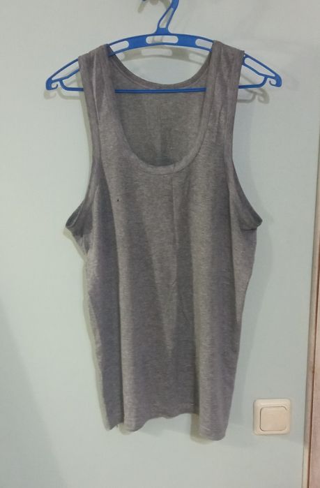 Продам мужские майки-40,48,52,56 р-ров