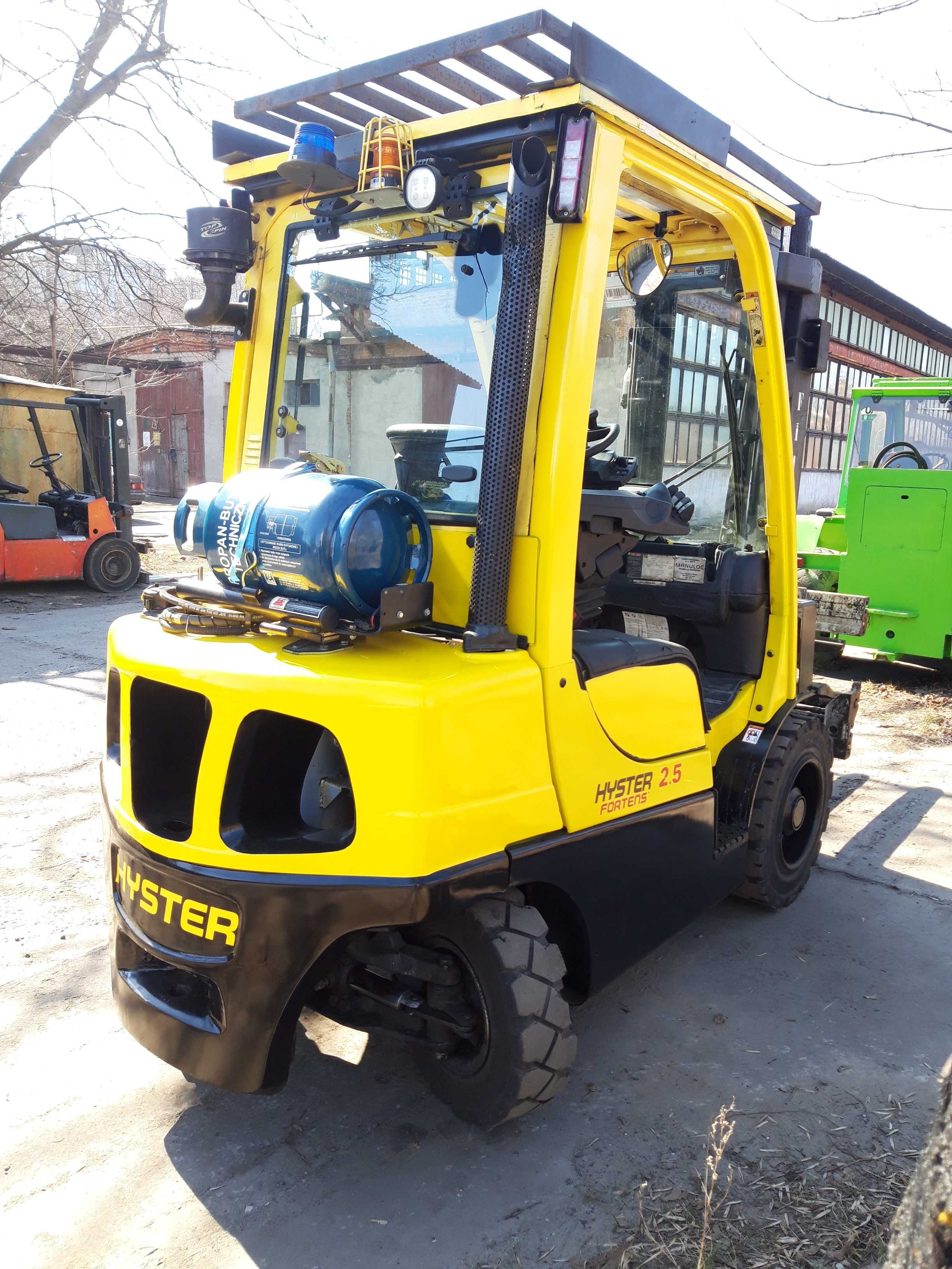 Навантажувач 2018 року HYSTER H2.5FT