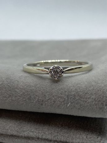 Złoty damski pierścionek z diamentem apart 585