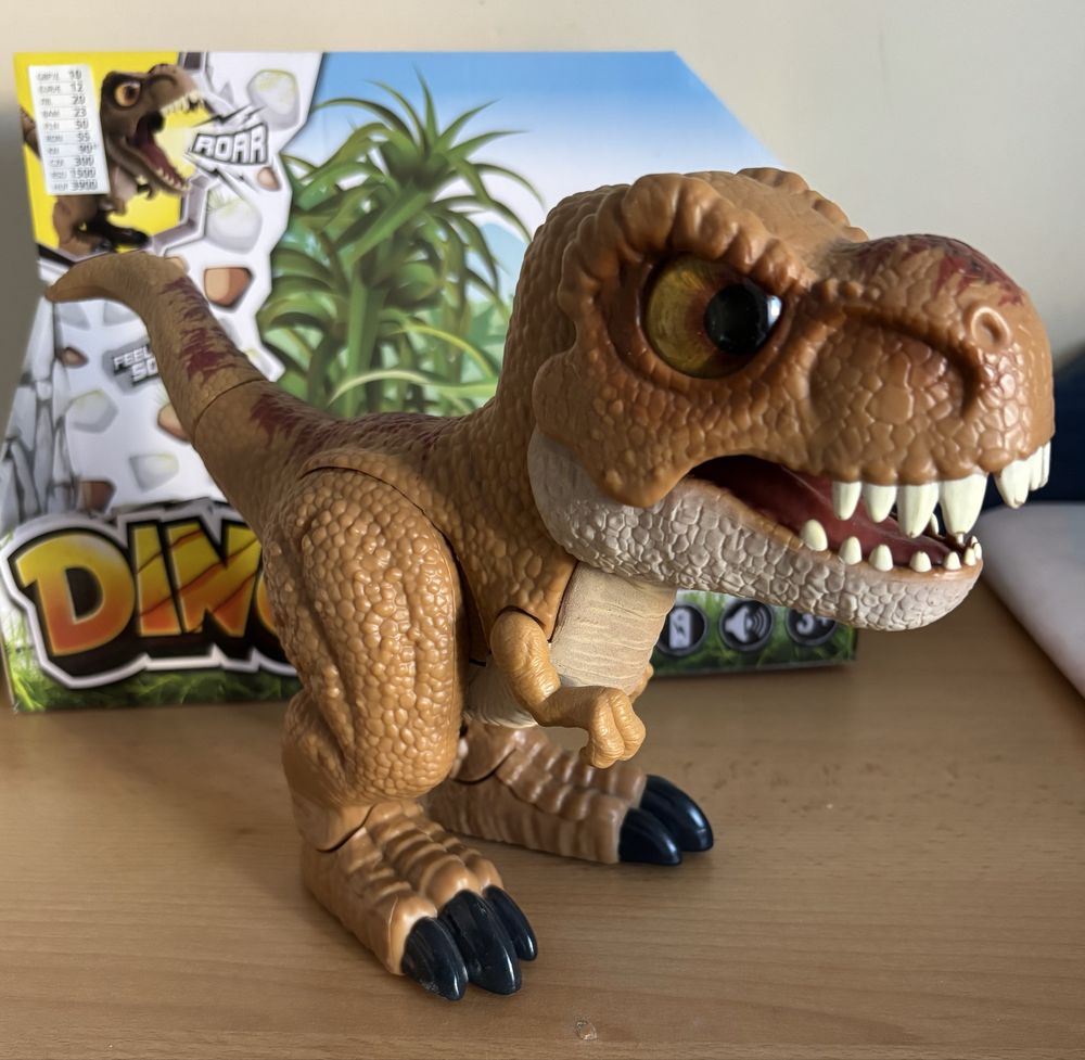 Dinozaur interaktywny
