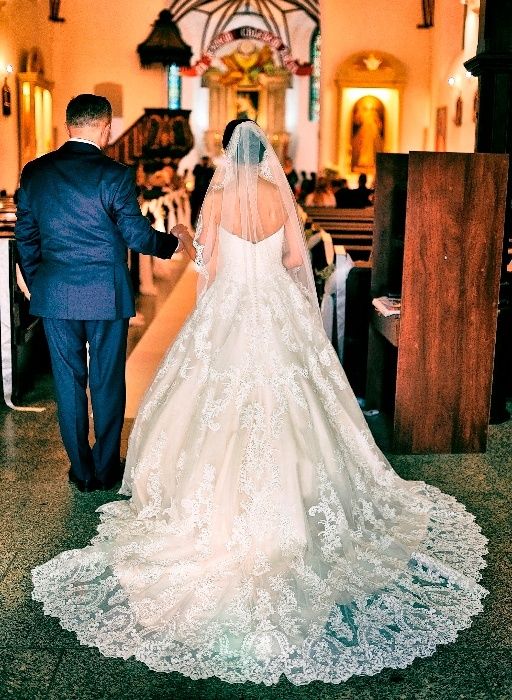 Suknia ślubna z trenem Mori Lee 2787 rozmiar 32 na wzrost około 156cm