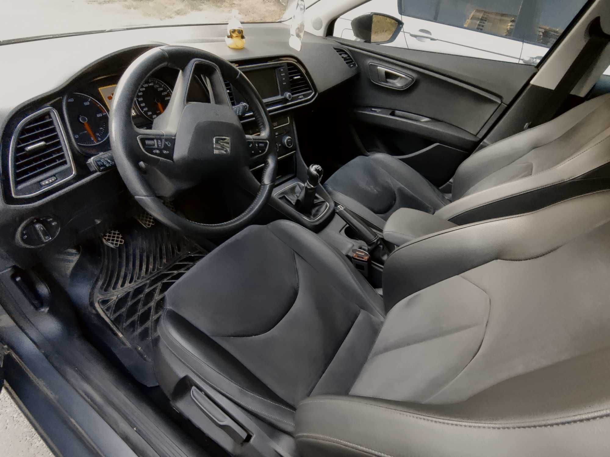 Seat Leon 3, 1.6 tdi ( расход 4-6 литров)