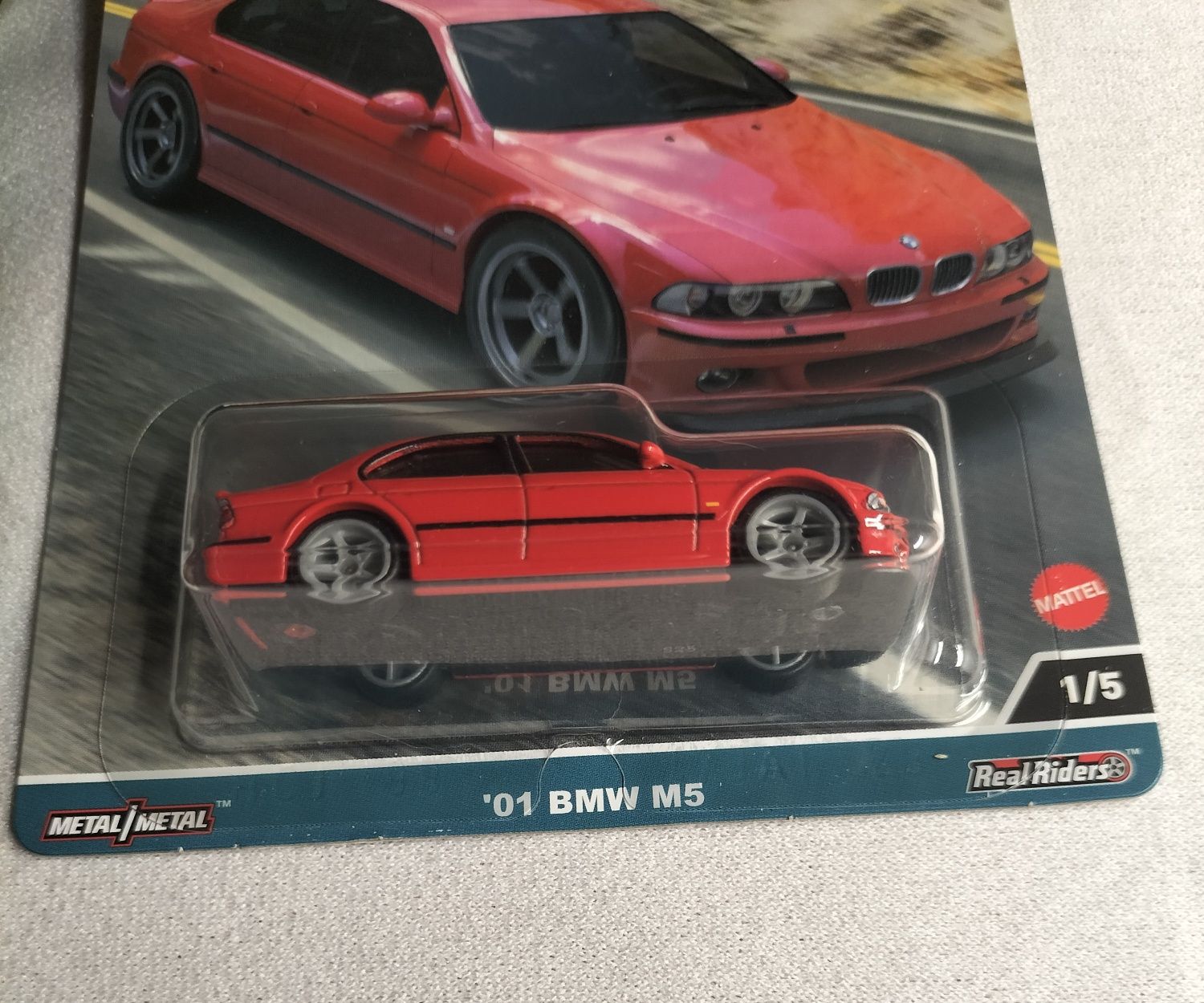 Hot Wheels Premium '01 BMW M5, Action Comics, BDB stan