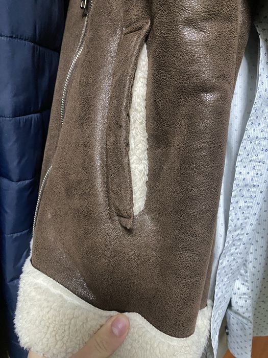 Продам теплу дубленку