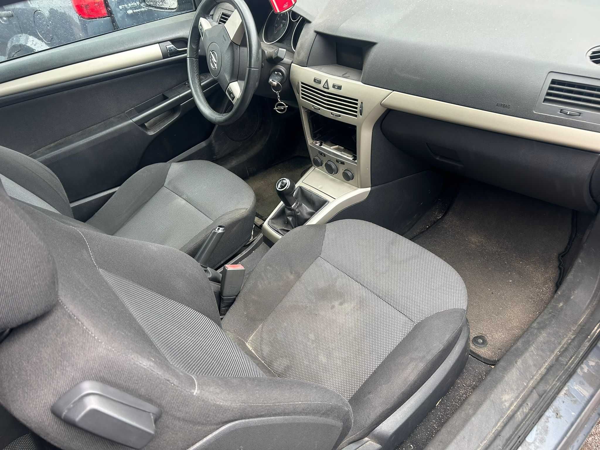 OPEL ASTRA H GTC 1.6 16v z16xer kolor z163 części