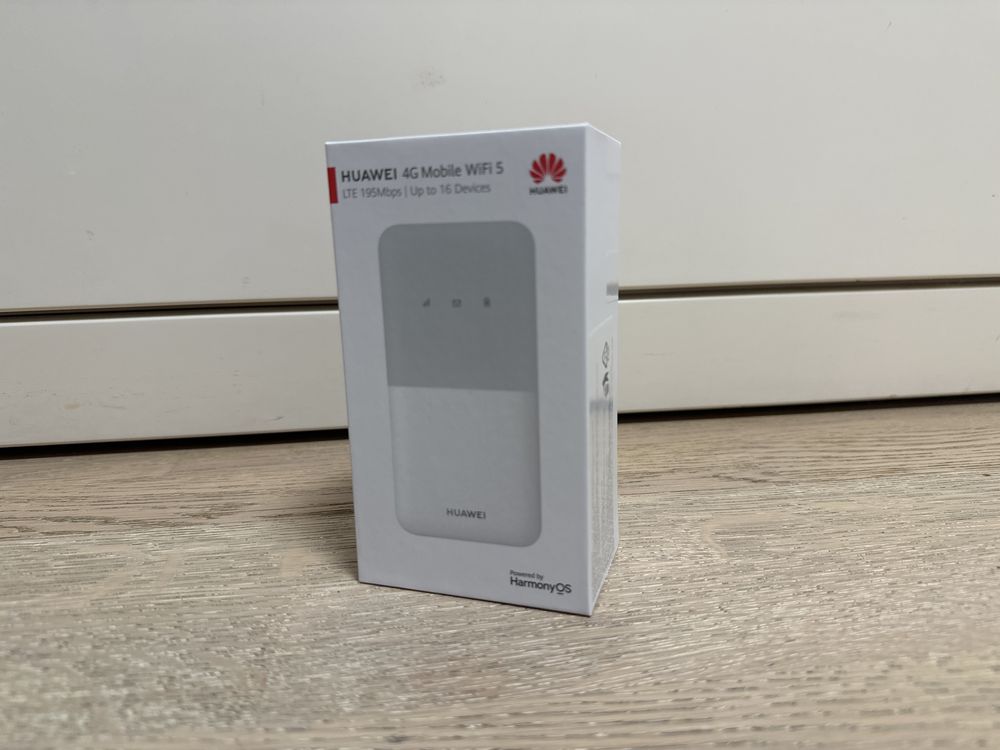 Модем LTE/WiFi Huawei E5586-326