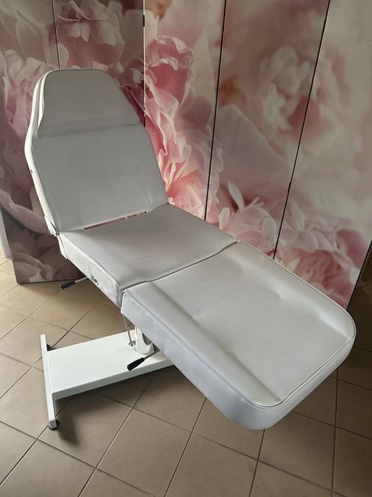 Fotel kosmetyczny hydrauliczny obrotowy